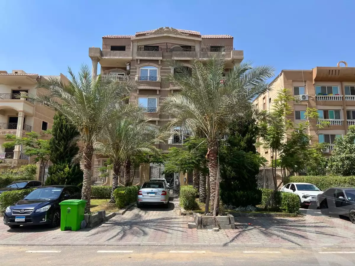 https://aqarmap.com.eg/ar/listing/5969470-for-sale-cairo-new-cairo-gharb-arabila-doctor-hani-maher-st