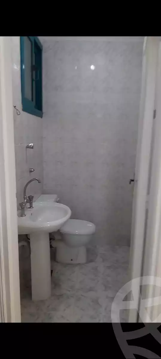 https://aqarmap.com.eg/ar/listing/5345520-for-rent-alexandria-l-jmy-shataa-el-nakheel
