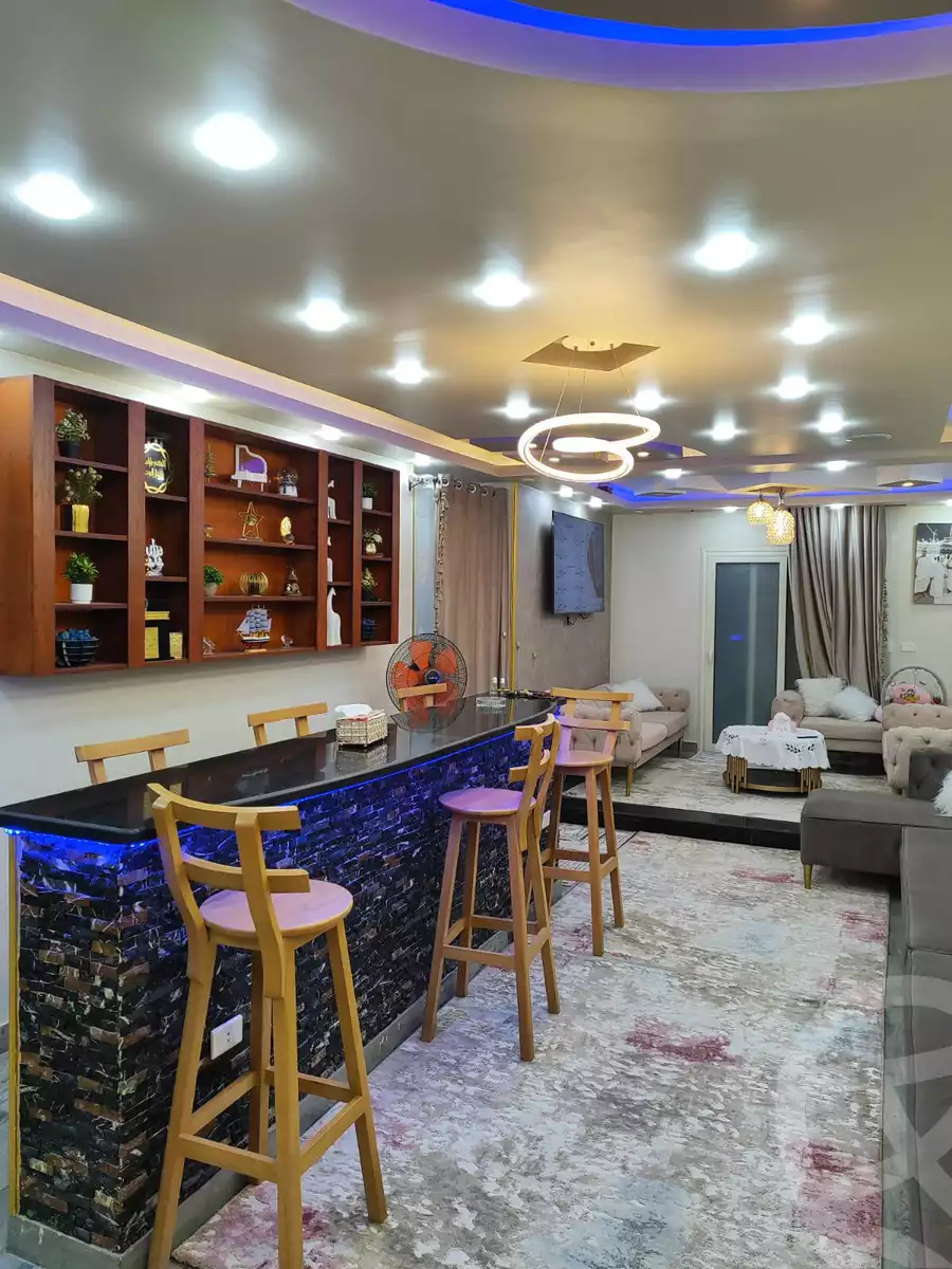 https://aqarmap.com.eg/ar/listing/5351483-for-sale-cairo-helwan-kwrnysh-hlwn