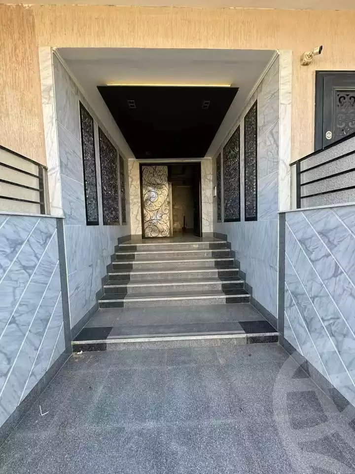 https://aqarmap.com.eg/en/listing/5352439-for-sale-cairo-el-shorouk-lhy-lthny-grb
