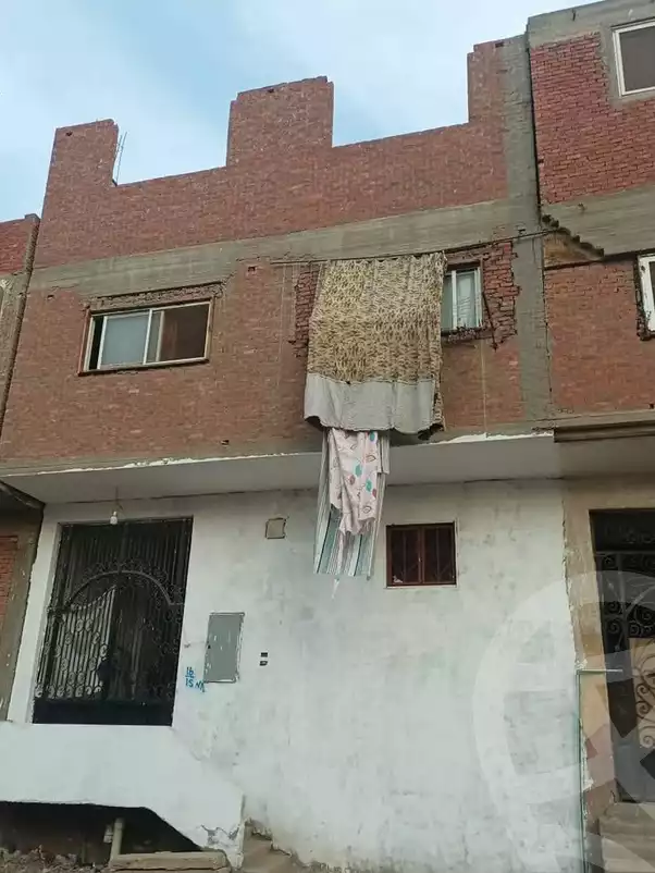 https://aqarmap.com.eg/en/listing/5352604-for-sale-qalyubia-shubra-el-khaima-bahtim