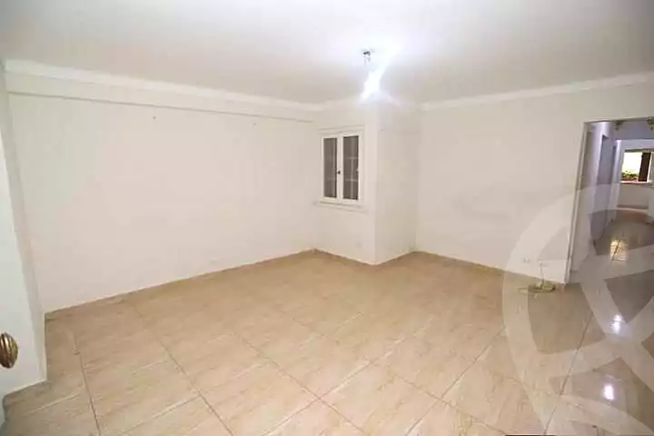 https://aqarmap.com.eg/en/listing/5352840-for-sale-alexandria-ganaklis-shr-bw-qyr-tryq-lhry