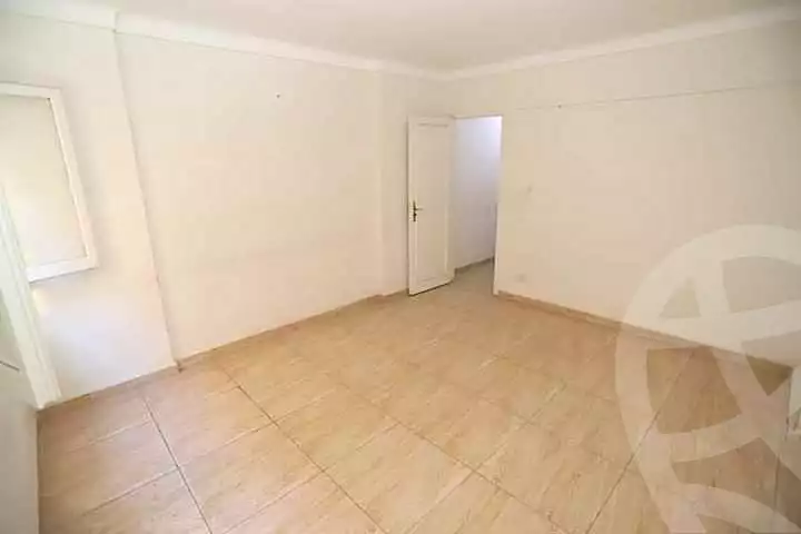 https://aqarmap.com.eg/en/listing/5352840-for-sale-alexandria-ganaklis-shr-bw-qyr-tryq-lhry