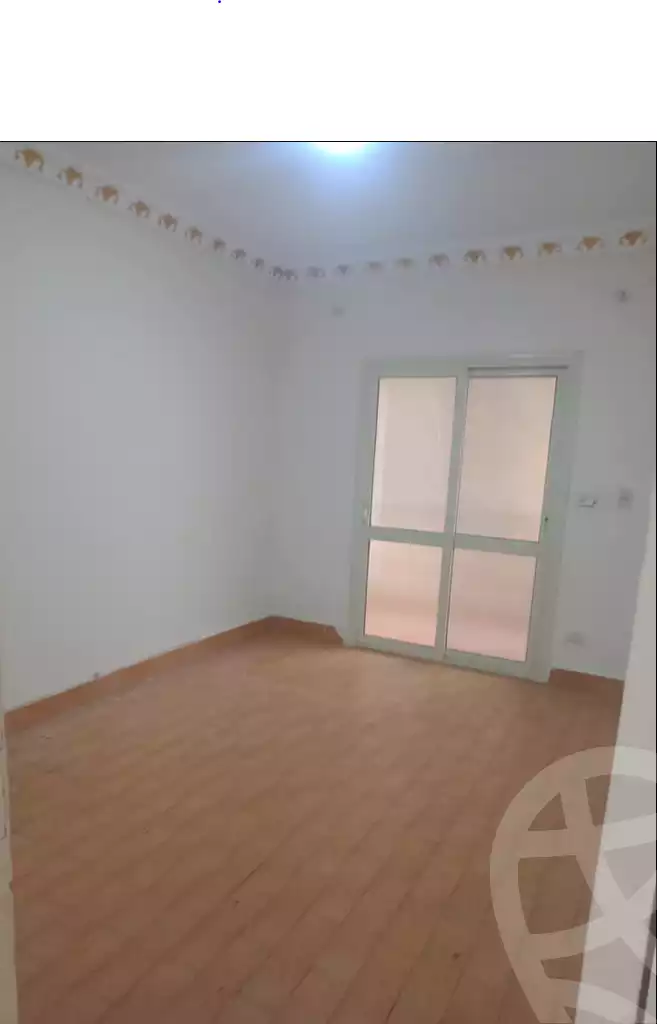 https://aqarmap.com.eg/ar/listing/5356609-for-rent-cairo-mokattam-lhdb-l-ly-shareaa-9