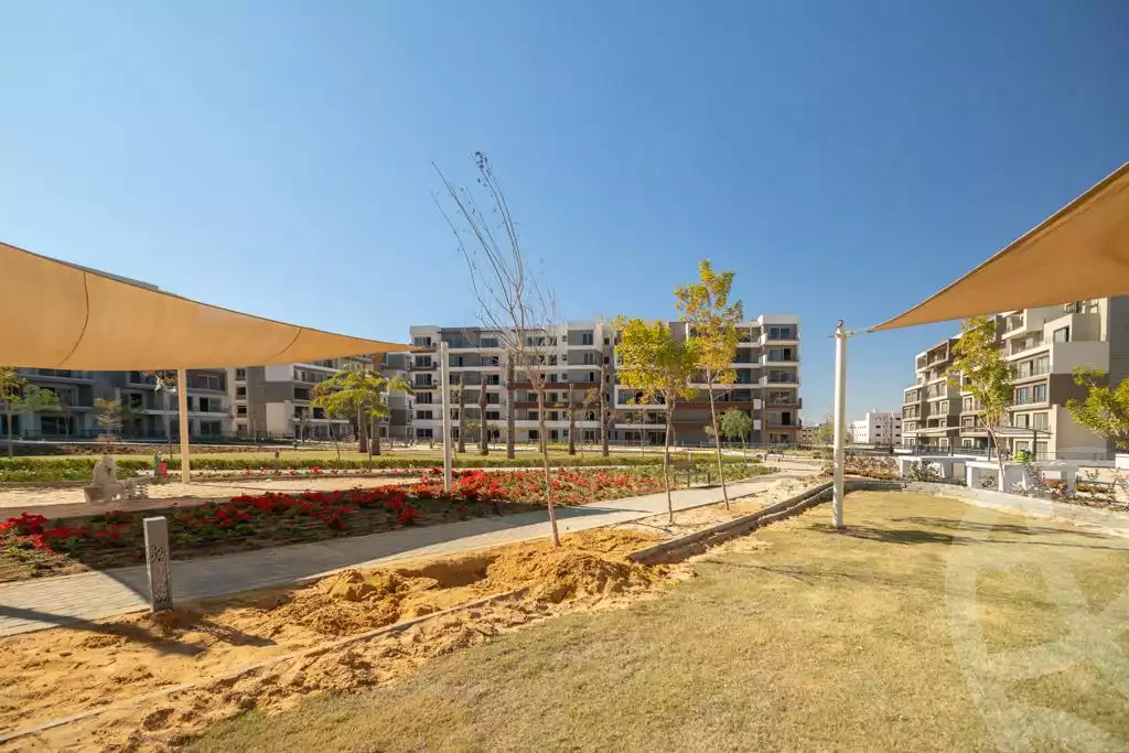 https://aqarmap.com.eg/en/listing/5356953-for-sale-cairo-new-cairo-compounds-blm-hylz-nyw-kyrw