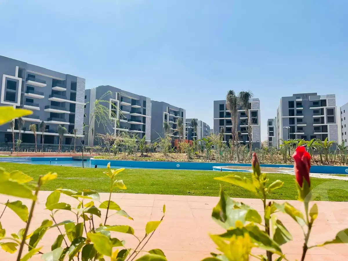 https://aqarmap.com.eg/en/listing/5357629-for-sale-cairo-6th-of-october-hadaeq-october-kmbwnd-fy-hdyq-ktwbr-sun-capital