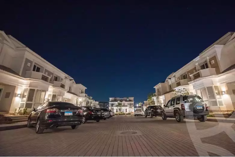 https://aqarmap.com.eg/en/listing/5357672-for-sale-cairo-6th-of-october-compounds-mountain-view-october-park