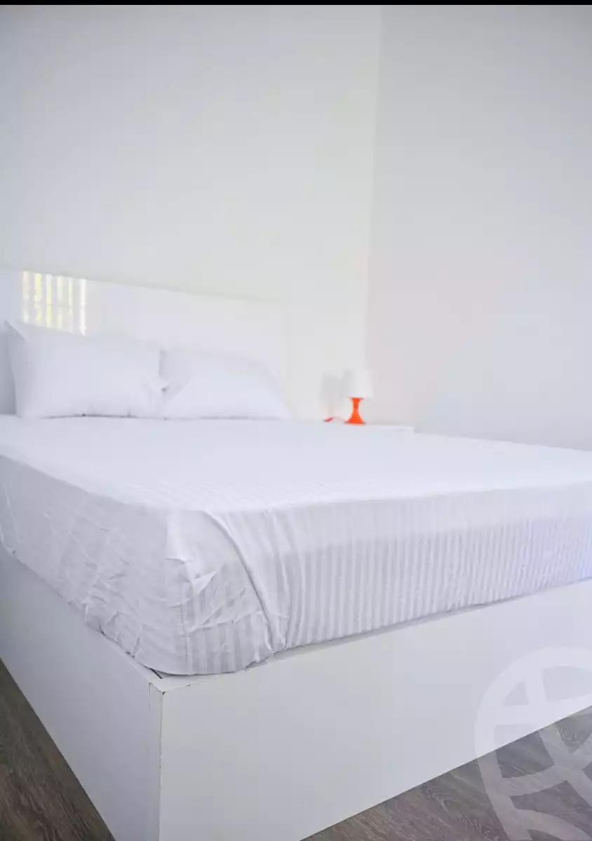 https://aqarmap.com.eg/ar/listing/5357856-for-rent-cairo-el-sheikh-zayed-city-compounds-el-mostaqbal-city