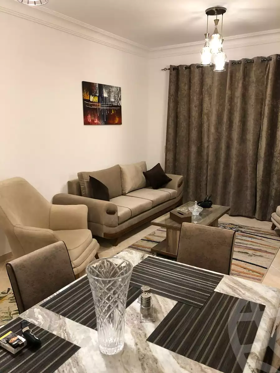 https://aqarmap.com.eg/en/listing/5359823-for-rent-cairo-el-sheikh-zayed-city-compounds-rawdet-zayed