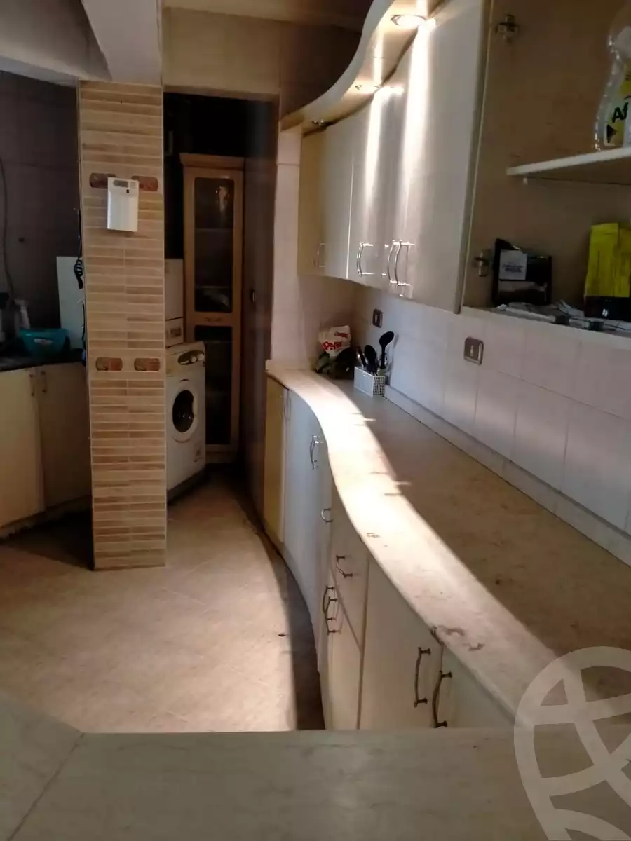 https://aqarmap.com.eg/en/listing/5360055-for-rent-cairo-heliopolis-ard-el-golf-farouk-tharwat-st