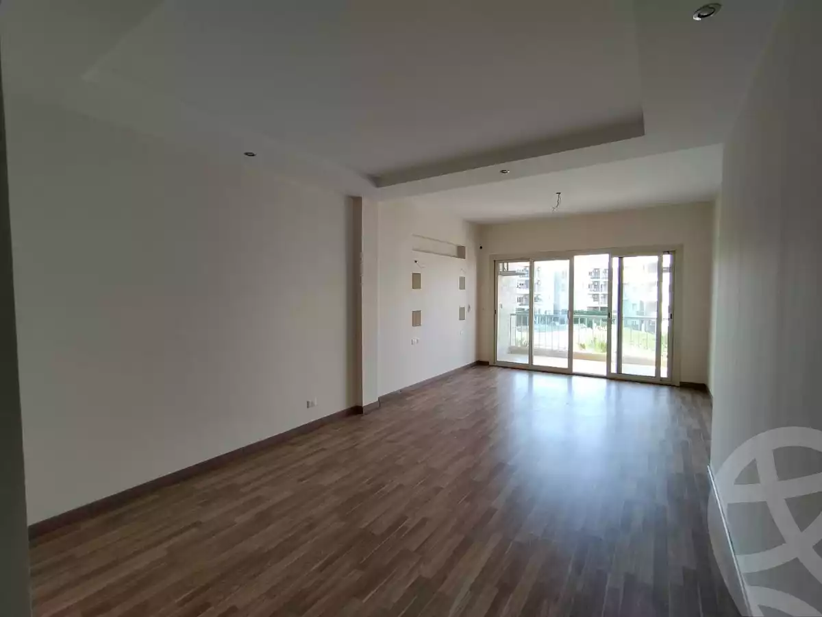 https://aqarmap.com.eg/en/listing/5363647-for-rent-cairo-el-sheikh-zayed-city-compounds-dh-drys