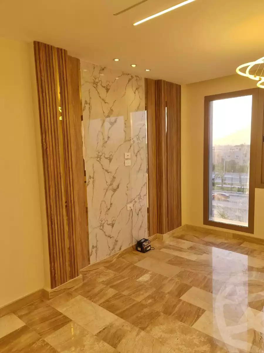 https://aqarmap.com.eg/en/listing/5363900-for-sale-cairo-6th-of-october-compounds-mall-of-arabia-marakez