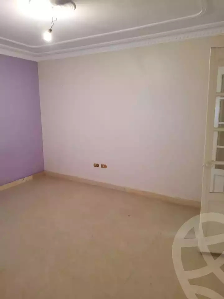 https://aqarmap.com.eg/en/listing/5364346-for-sale-alexandria-ganaklis-shr-mrtdy-bsh