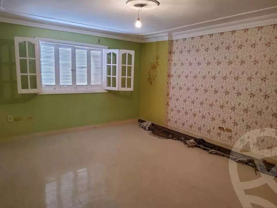 https://aqarmap.com.eg/en/listing/5364346-for-sale-alexandria-ganaklis-shr-mrtdy-bsh
