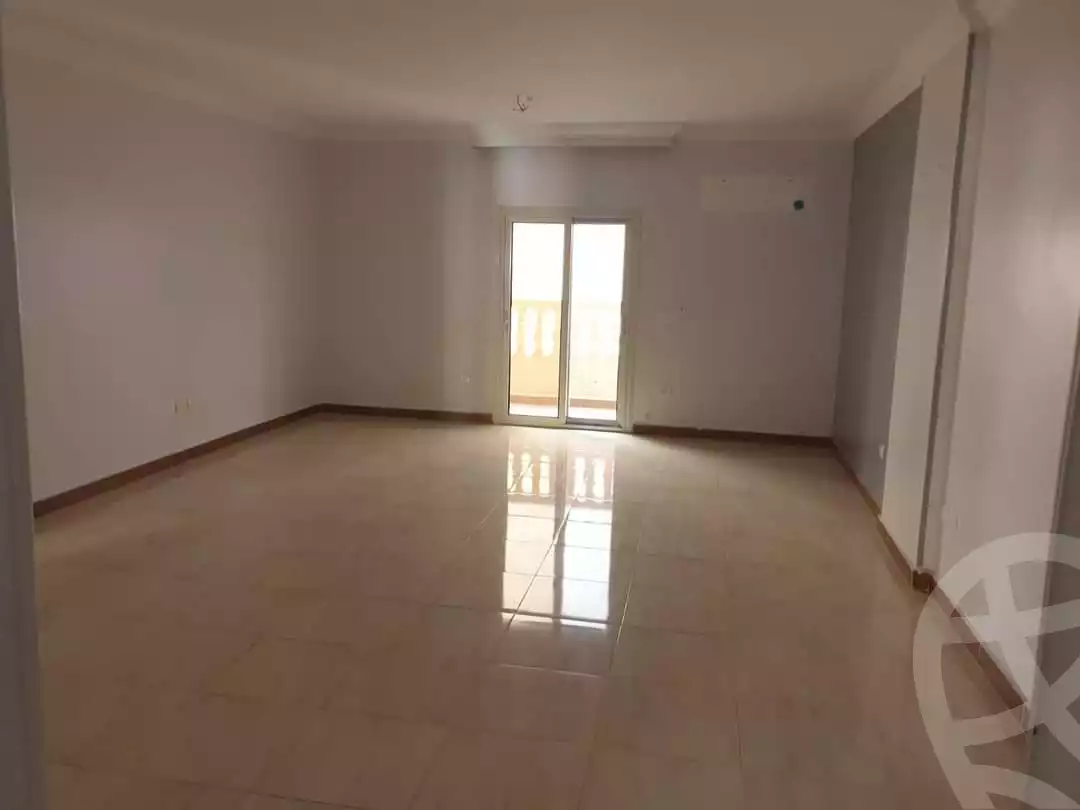 https://aqarmap.com.eg/en/listing/5366065-for-rent-cairo-mokattam-lhdb-l-ly-manteqt-ganob-s