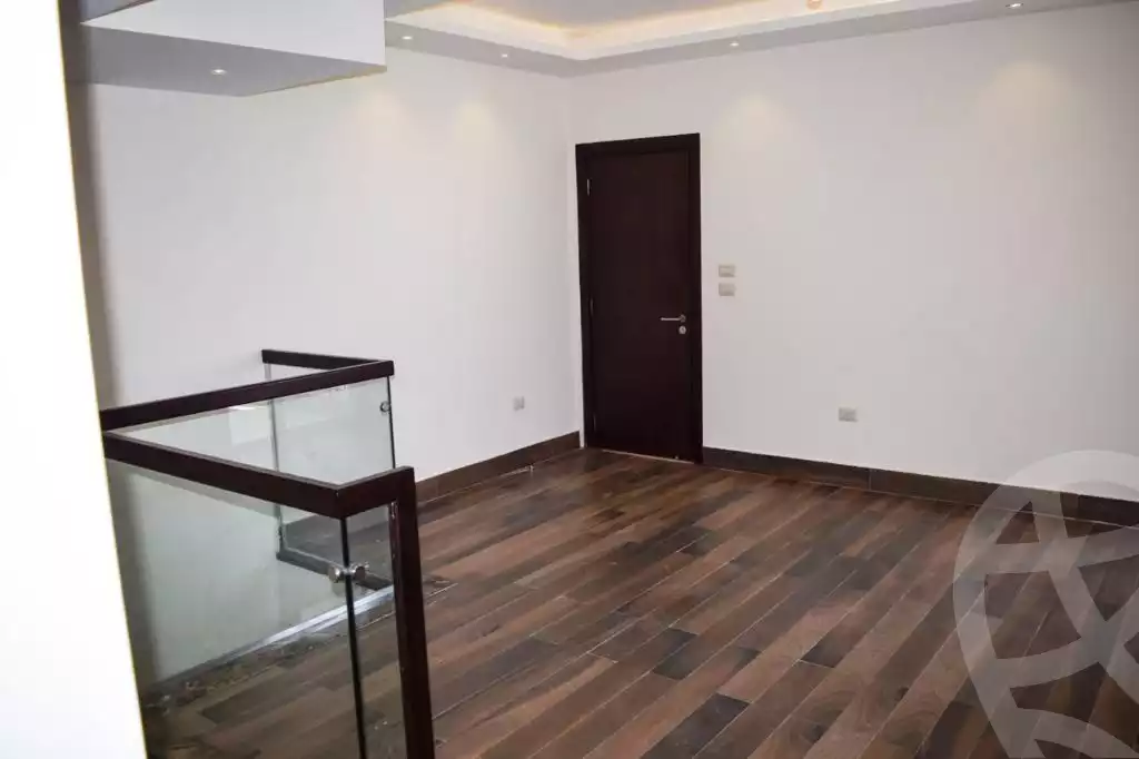 https://aqarmap.com.eg/en/listing/5368124-for-rent-cairo-el-sheikh-zayed-city-compounds-kmbwnd-wyst-twn-swdyk