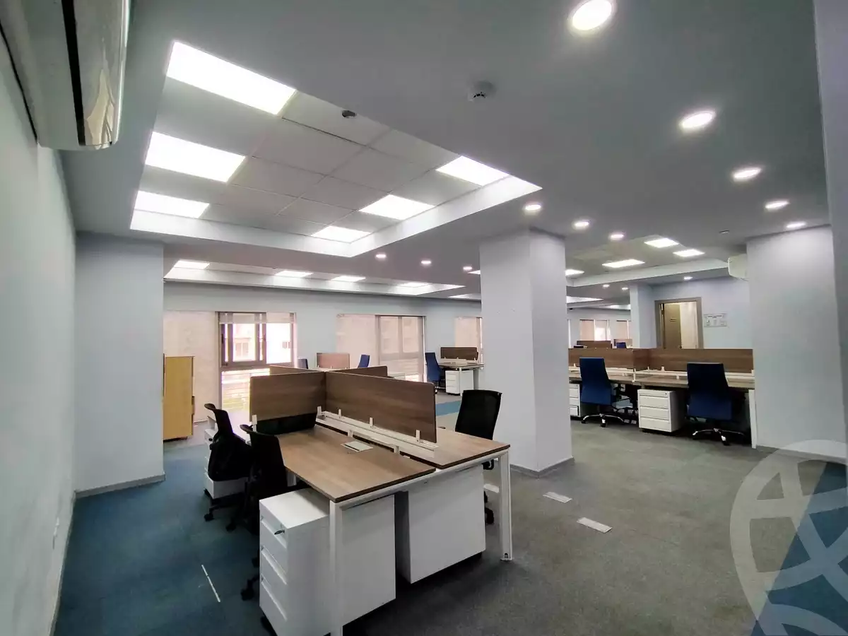 https://aqarmap.com.eg/en/listing/5368647-for-rent-cairo-el-sheikh-zayed-city-compounds-the-courtyard-mall-dorra