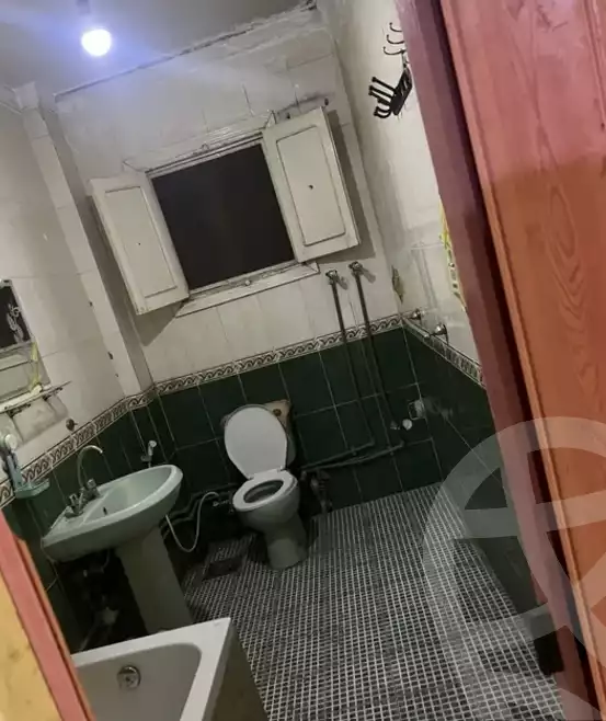 https://aqarmap.com.eg/ar/listing/5369843-for-rent-cairo-ain-shams-ain-shams