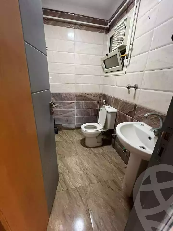 https://aqarmap.com.eg/en/listing/5369848-for-sale-cairo-helwan-helwan-el-sharkeya-ismael-kamel-st