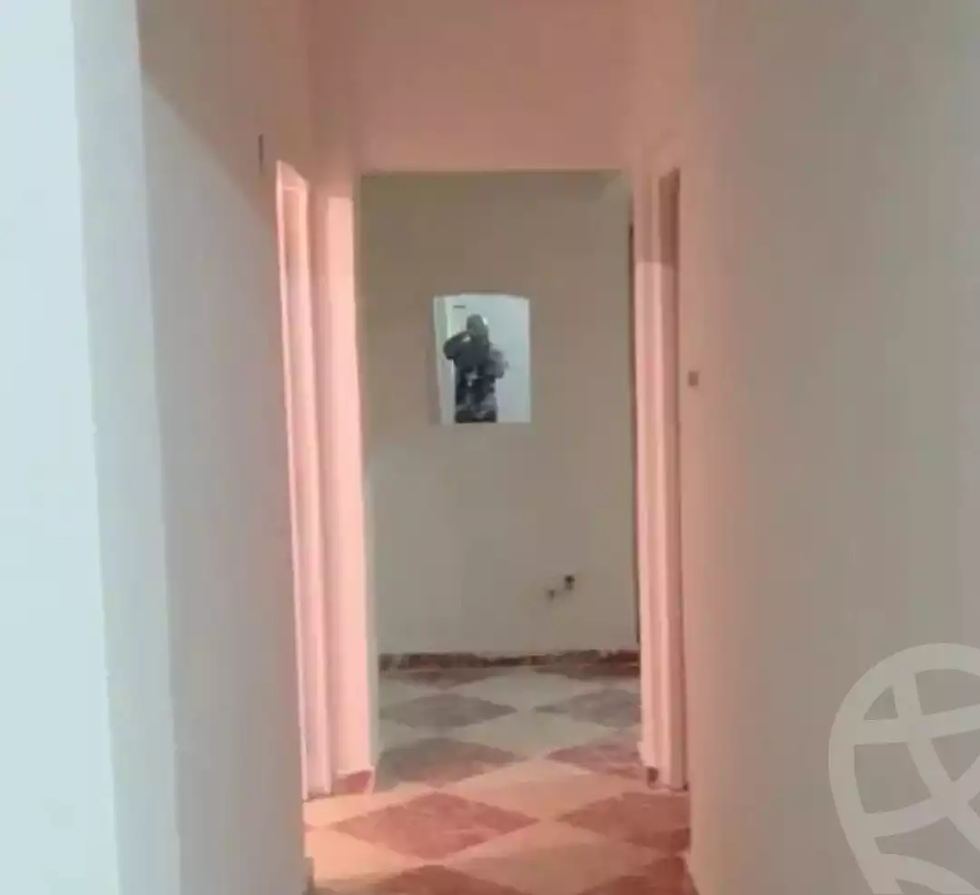 https://aqarmap.com.eg/ar/listing/5370731-for-sale-cairo-15th-of-may-mjwr-31