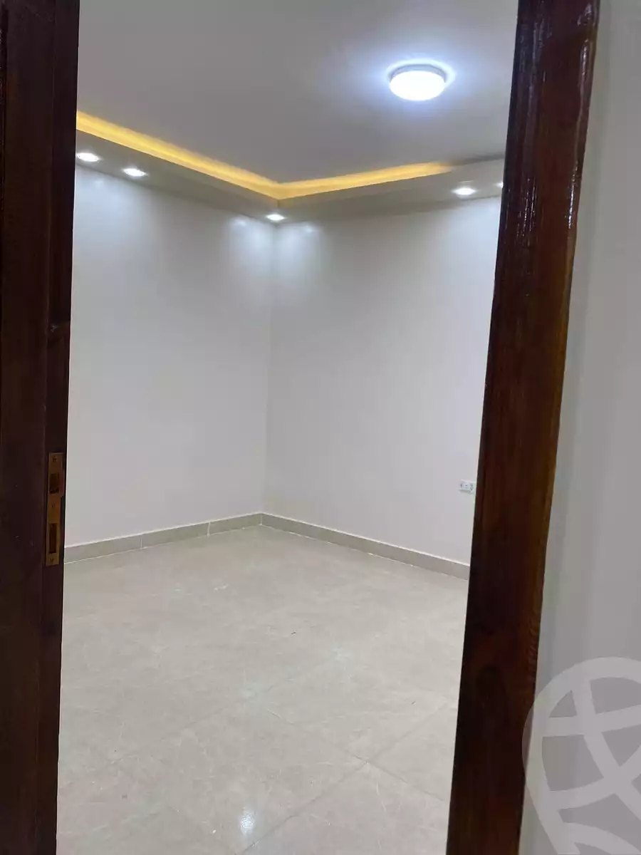https://aqarmap.com.eg/en/listing/5371553-for-sale-cairo-elnozha-Streettt-27