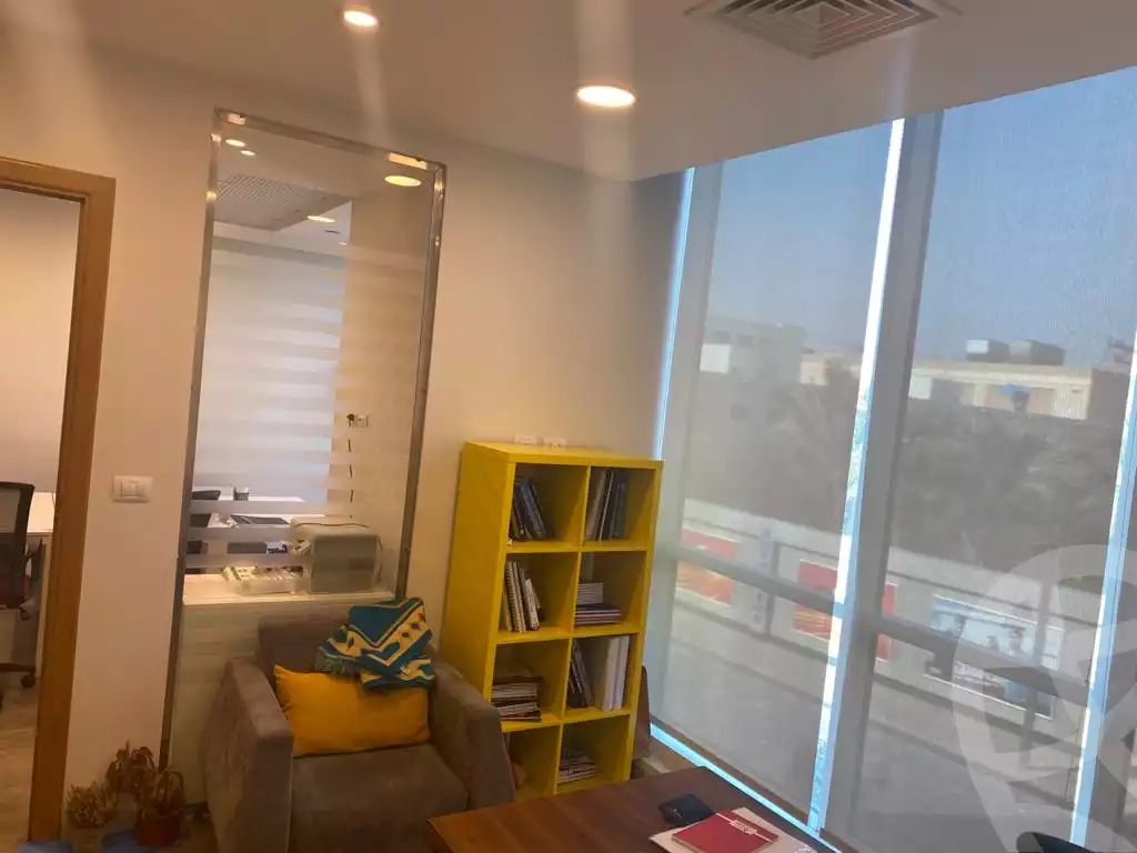 https://aqarmap.com.eg/en/listing/5373767-for-sale-cairo-el-sheikh-zayed-city-compounds-capital-business-park