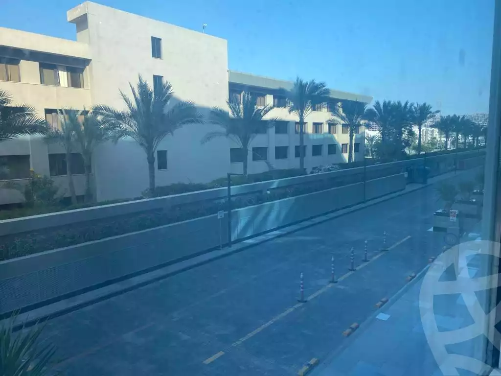 https://aqarmap.com.eg/en/listing/5373767-for-sale-cairo-el-sheikh-zayed-city-compounds-capital-business-park