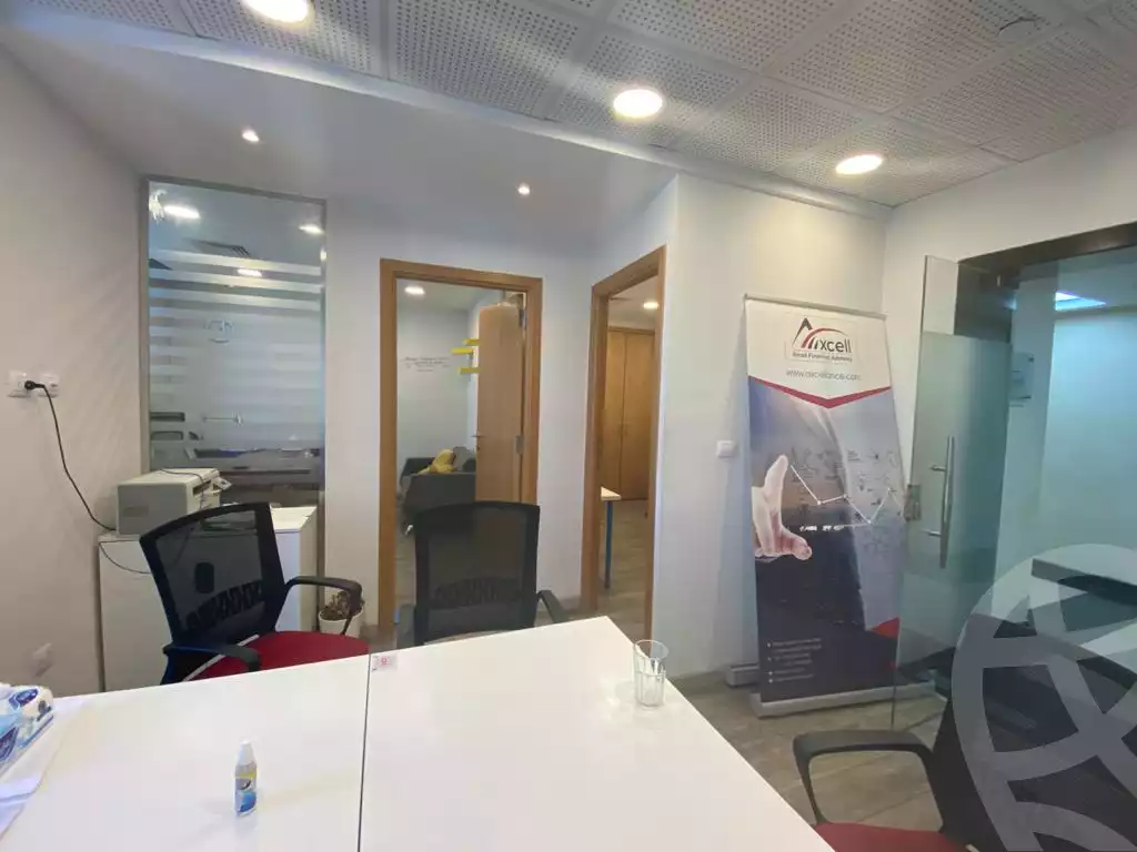 https://aqarmap.com.eg/en/listing/5373767-for-sale-cairo-el-sheikh-zayed-city-compounds-capital-business-park
