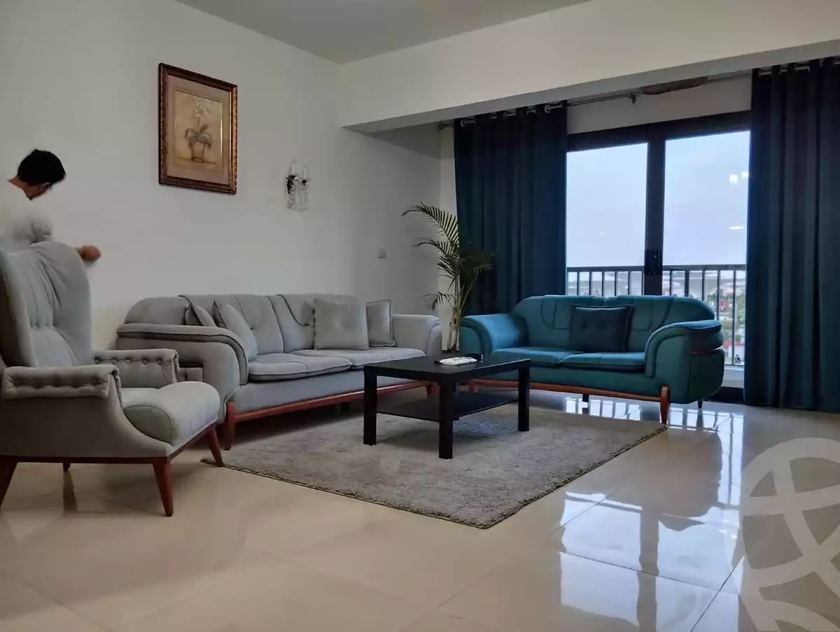 https://aqarmap.com.eg/en/listing/5375116-for-rent-cairo-new-cairo-compounds-porto-cairo-mall