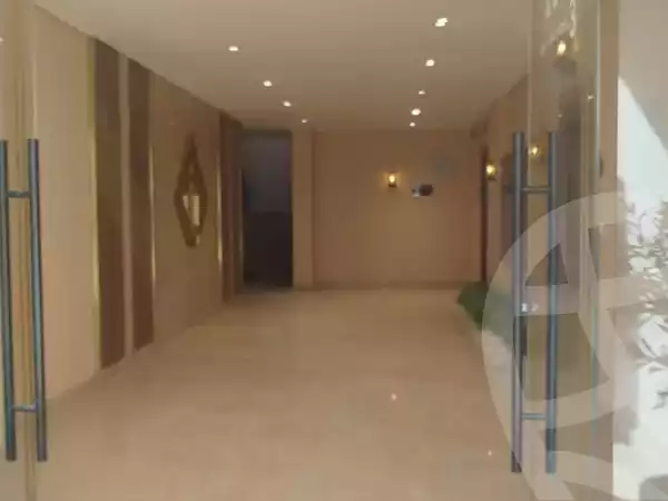 https://aqarmap.com.eg/en/listing/5375313-for-sale-cairo-el-sheikh-zayed-city-compounds-kmbwnd-fyldj-wyst-dr-llttwyr