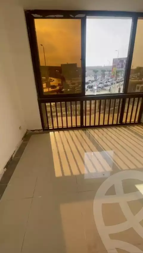 https://aqarmap.com.eg/en/listing/5375455-for-sale-cairo-new-cairo-compounds-porto-cairo-mall