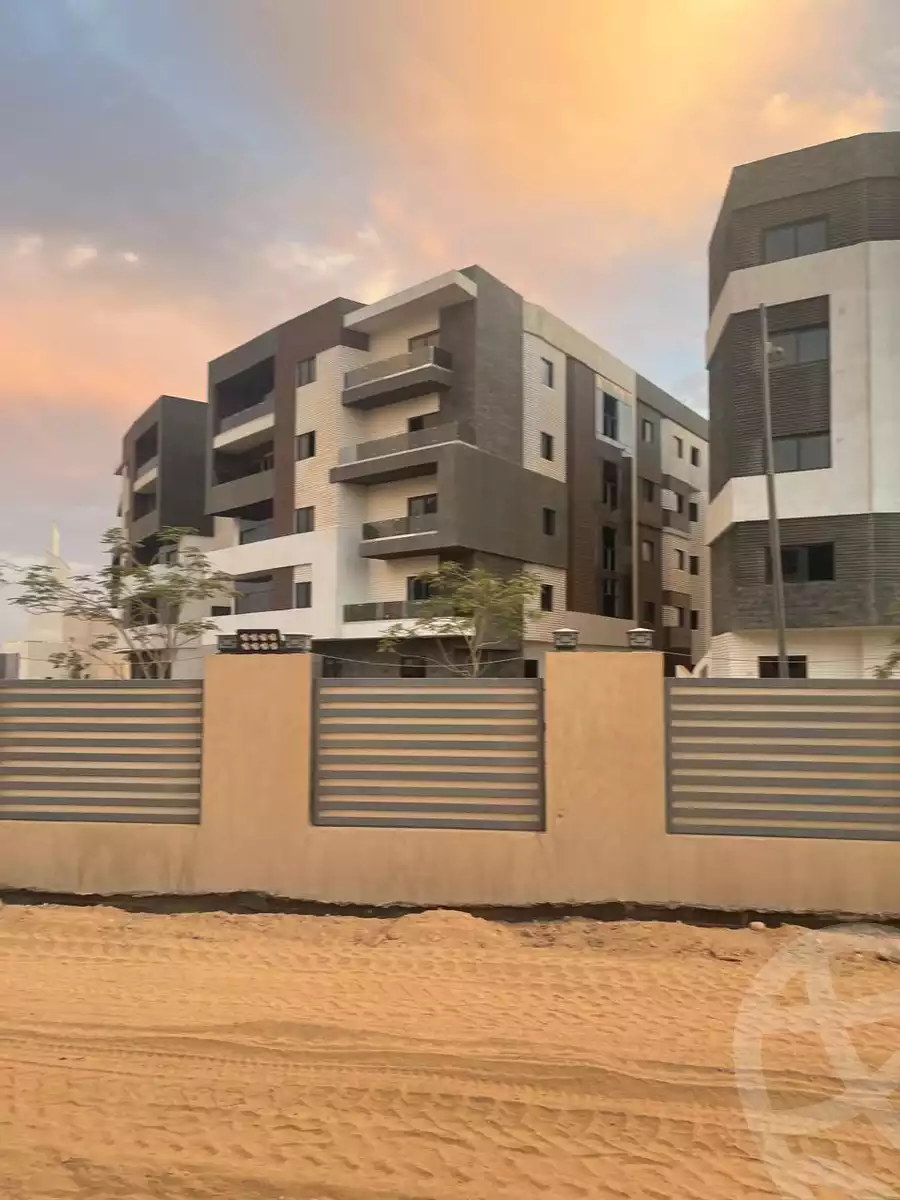 https://aqarmap.com.eg/en/listing/5991621-for-sale-asyut-mdyn-sywt-ljdyd-hayah-city-tayel-group