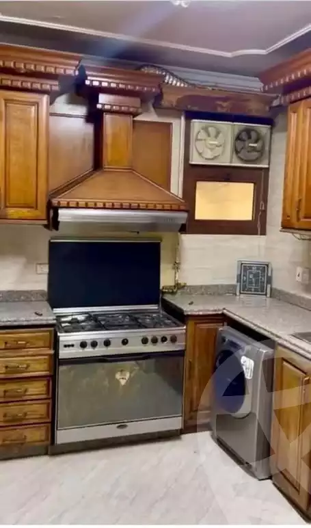 https://aqarmap.com.eg/ar/listing/5376545-for-rent-cairo-mokattam-lhdb-l-ly-shr-krym-bnwn