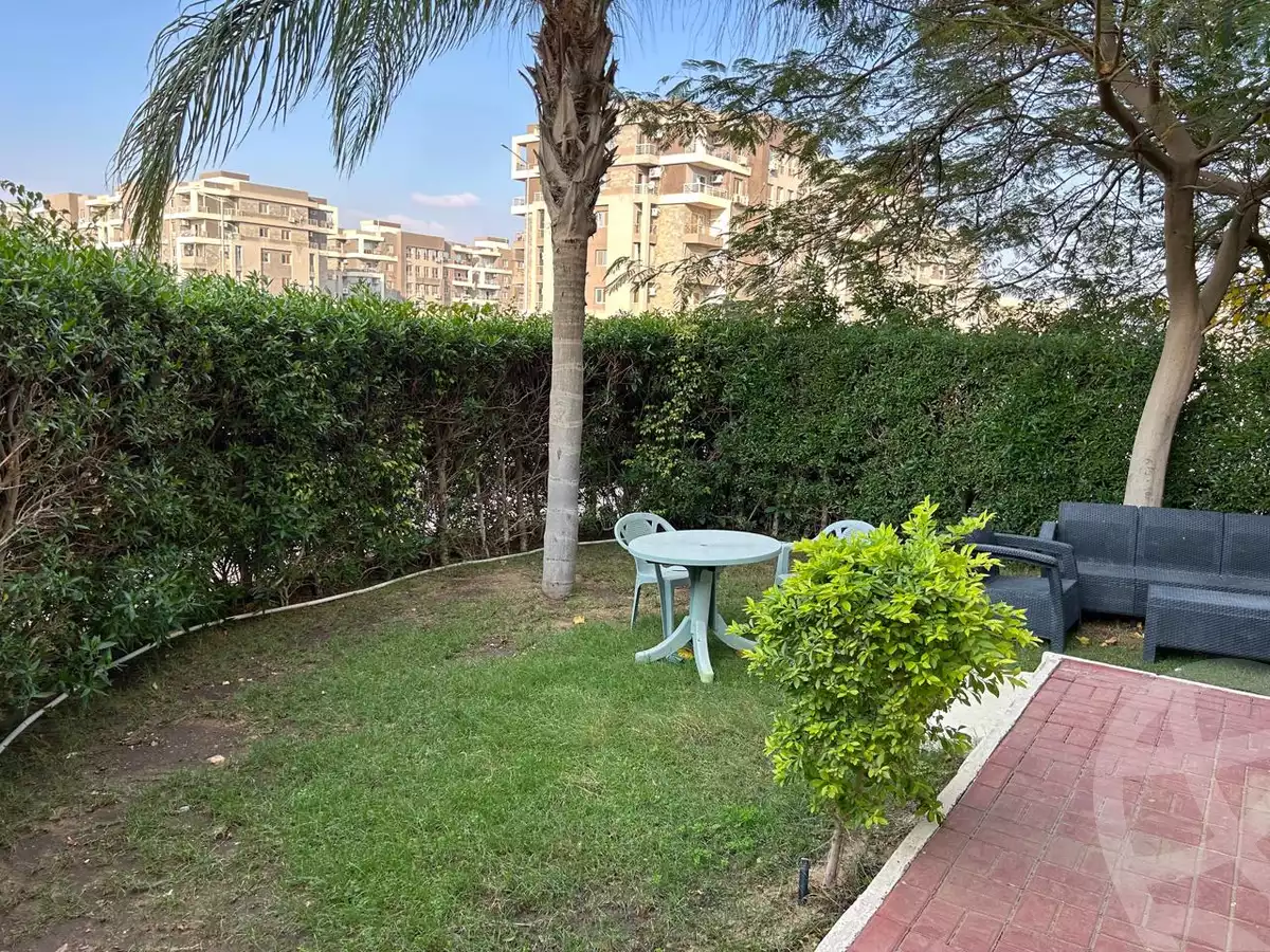 https://aqarmap.com.eg/en/listing/5378697-for-sale-cairo-el-sheikh-zayed-city-compounds-el-mostaqbal-city