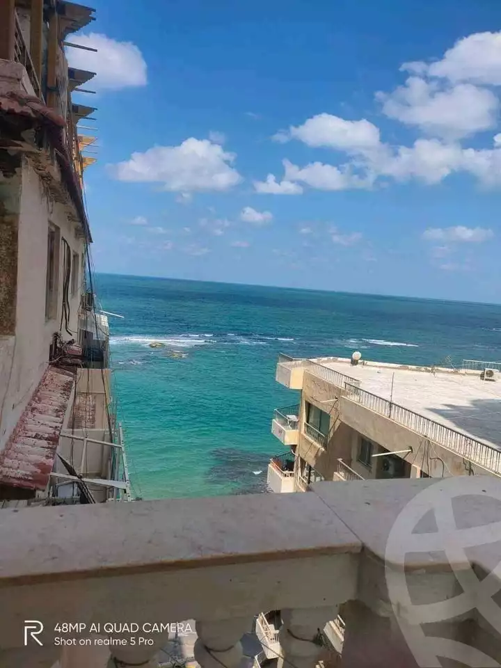 https://aqarmap.com.eg/en/listing/5378744-for-sale-alexandria-l-jmy