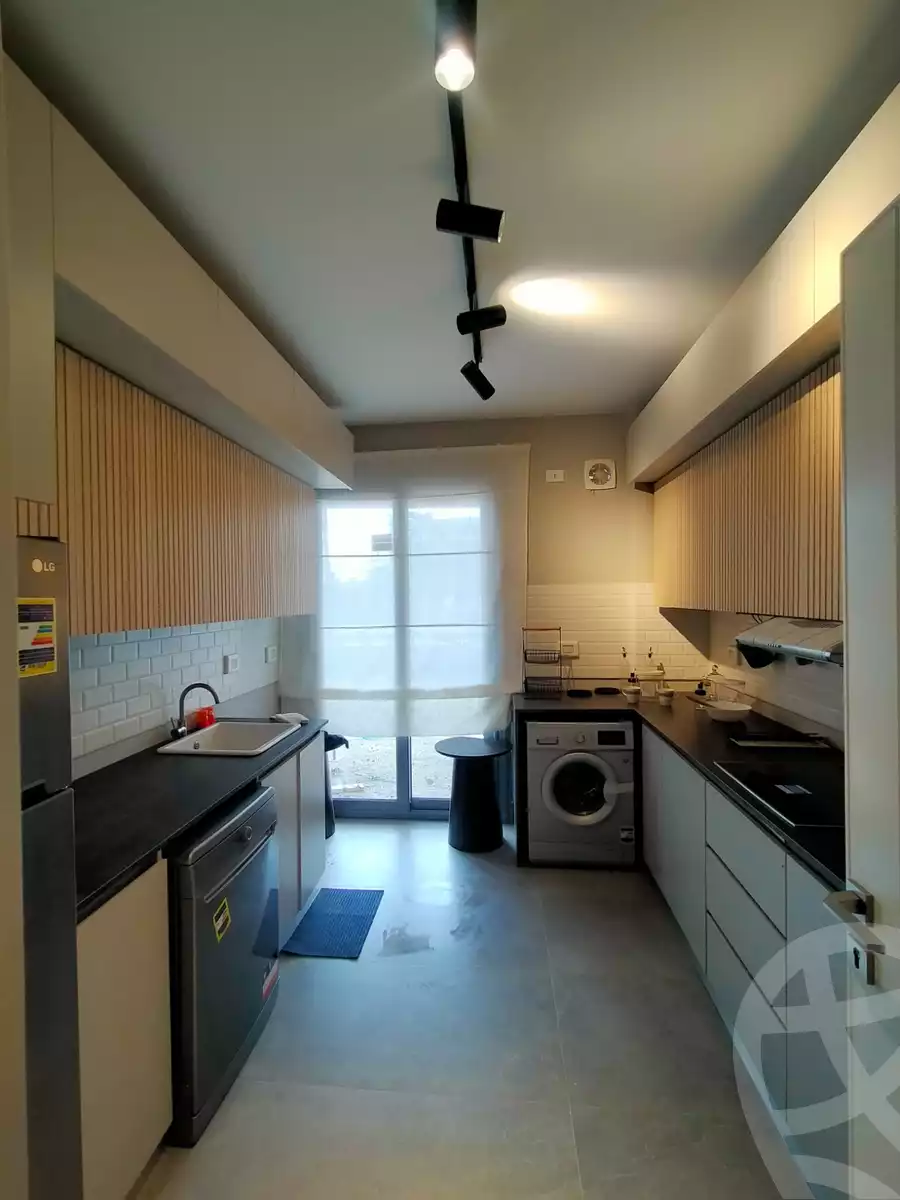 https://aqarmap.com.eg/en/listing/5379307-for-sale-cairo-el-sheikh-zayed-city-compounds-kmbwnd-fyldj-wyst-dr-llttwyr