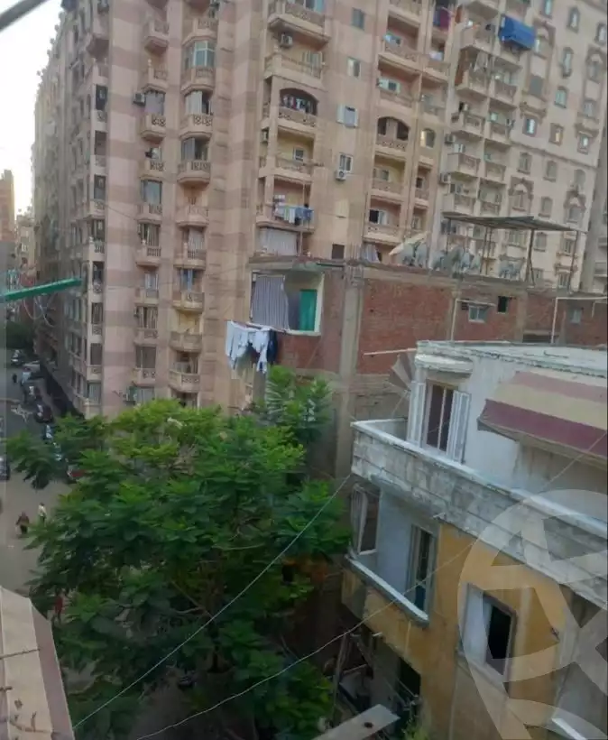 https://aqarmap.com.eg/en/listing/5380464-for-sale-alexandria-moharram-bey-othman-galal-st