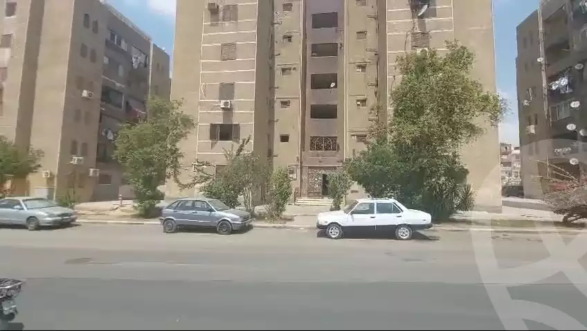 https://aqarmap.com.eg/ar/listing/5380550-for-sale-cairo-15th-of-may-mjwr-12