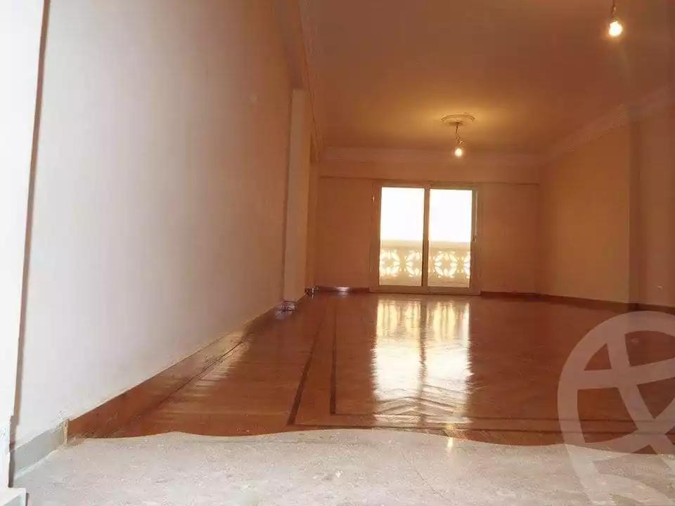 https://aqarmap.com.eg/ar/listing/5383014-for-sale-alexandria-smouha-mohammed-fawzi-moaz-st