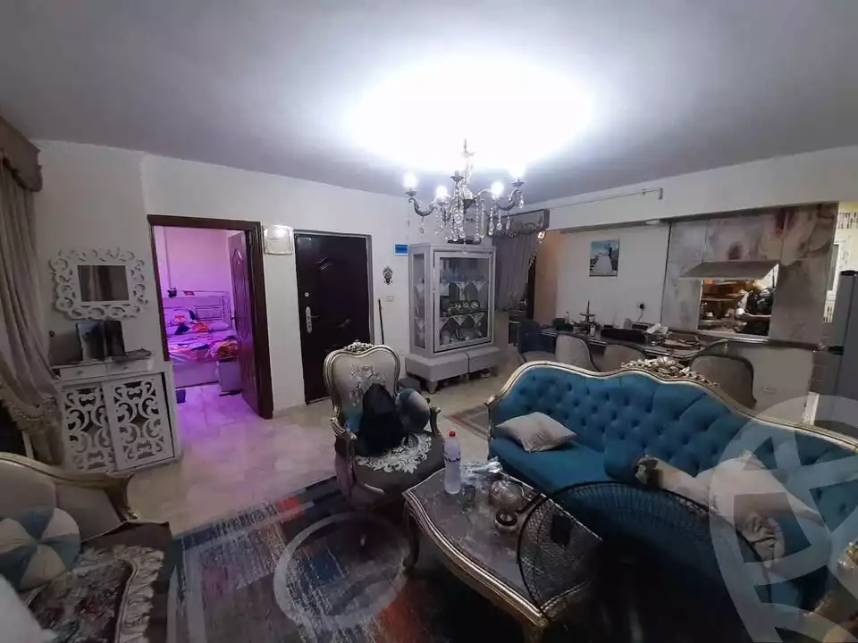 https://aqarmap.com.eg/ar/listing/5383076-for-sale-alexandria-ganaklis-shr-mrtdy-bsh