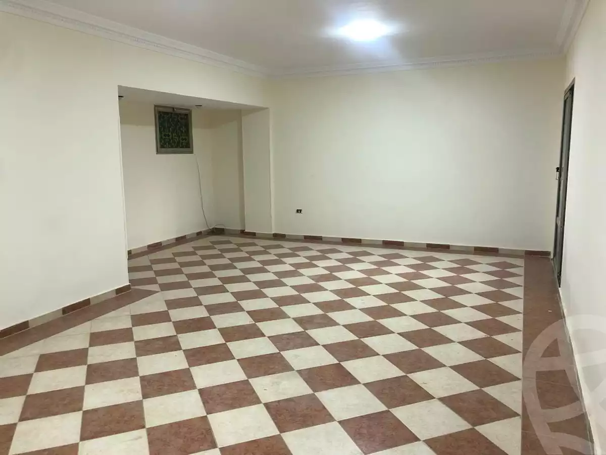 https://aqarmap.com.eg/ar/listing/5383676-for-rent-cairo-mokattam-lhdb-l-ly-el-naforah-square