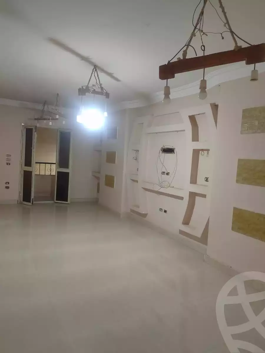 https://aqarmap.com.eg/ar/listing/5383688-for-rent-cairo-elnozha-Streettt-27