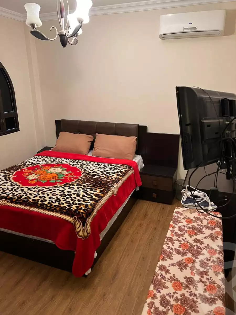 https://aqarmap.com.eg/en/listing/5385362-for-rent-cairo-new-cairo-lrhb-city-phase-5-ibn-al-nafees-st