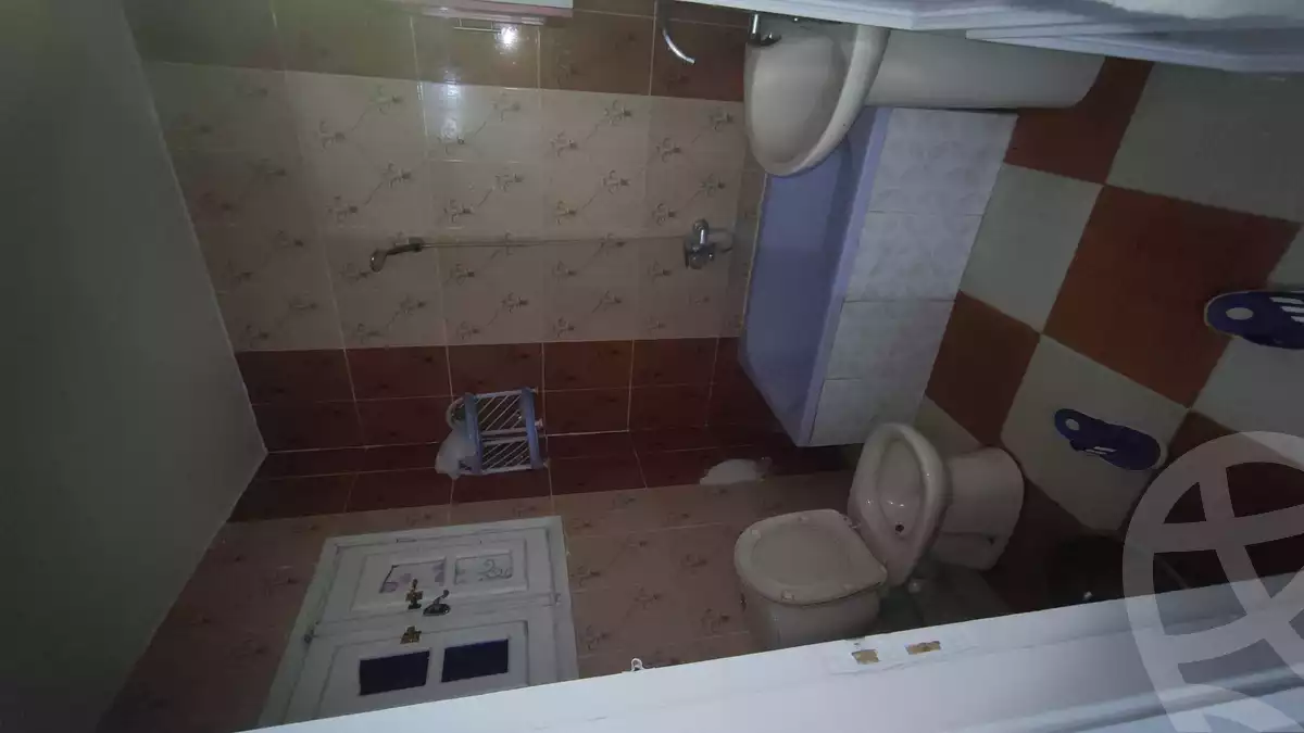 https://aqarmap.com.eg/ar/listing/5383118-for-sale-cairo-6th-of-october-el-ahyaa-neighborhood-5th-street-49