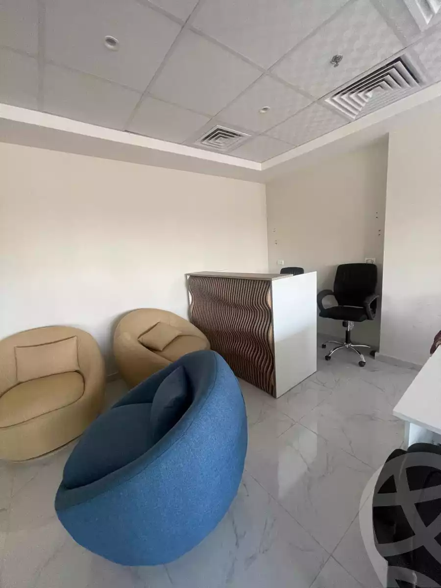 https://aqarmap.com.eg/ar/listing/5385853-for-rent-cairo-el-sheikh-zayed-city-compounds-dh-jyt-blz-mykwn-llttwyr