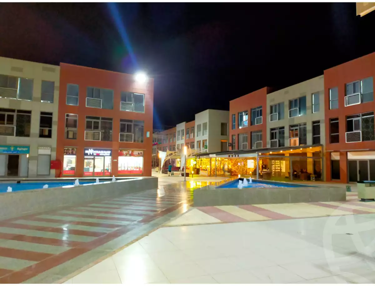 https://aqarmap.com.eg/ar/listing/5386156-for-sale-cairo-el-sheikh-zayed-city-compounds-the-courtyard-mall-dorra