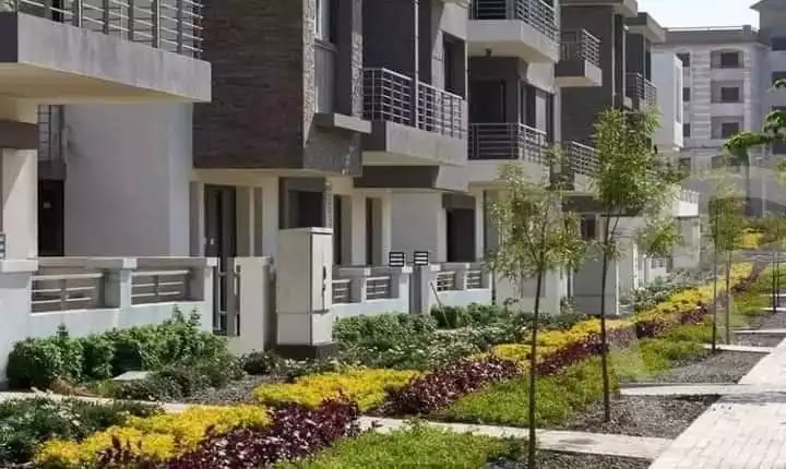 https://aqarmap.com.eg/en/listing/5388564-for-sale-cairo-6th-of-october-hadaeq-october-kmbwnd-fy-hdyq-ktwbr-badya-compound-palm-hills