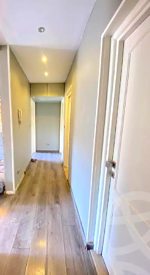 https://aqarmap.com.eg/en/listing/5390087-for-sale-cairo-new-cairo-lrhb-city-phase-1-ahmed-rami-st