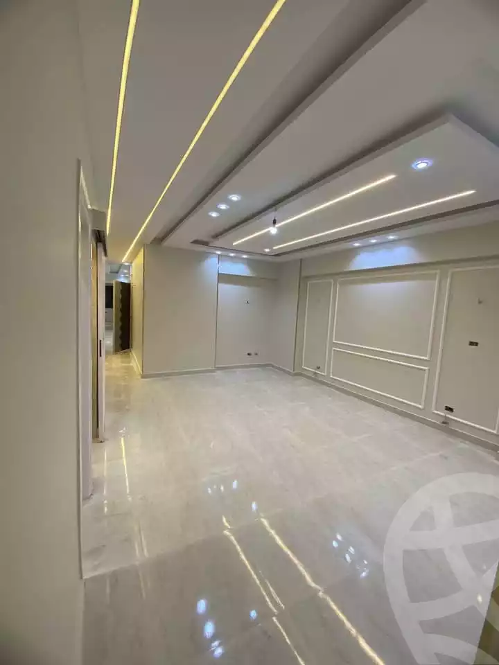 https://aqarmap.com.eg/en/listing/5391249-for-sale-alexandria-miami-mahmoud-el-isawy-st