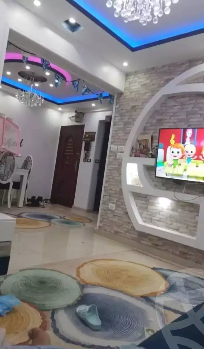 https://aqarmap.com.eg/ar/listing/5391505-for-sale-alexandria-bw-qyr-street-25